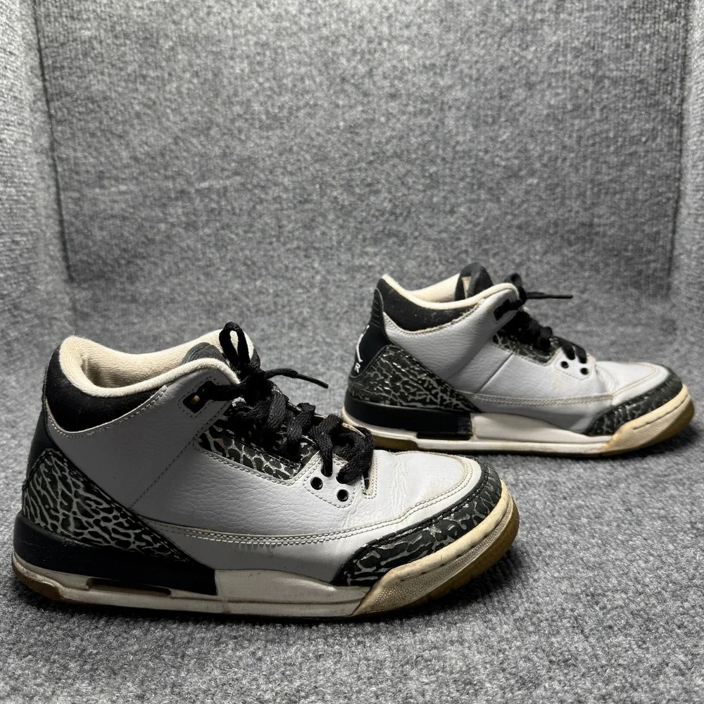 Jordan 3 Retro Wolf Grey‎ Youth Size 5.5Y Grey Black Elephant Print 398614-004